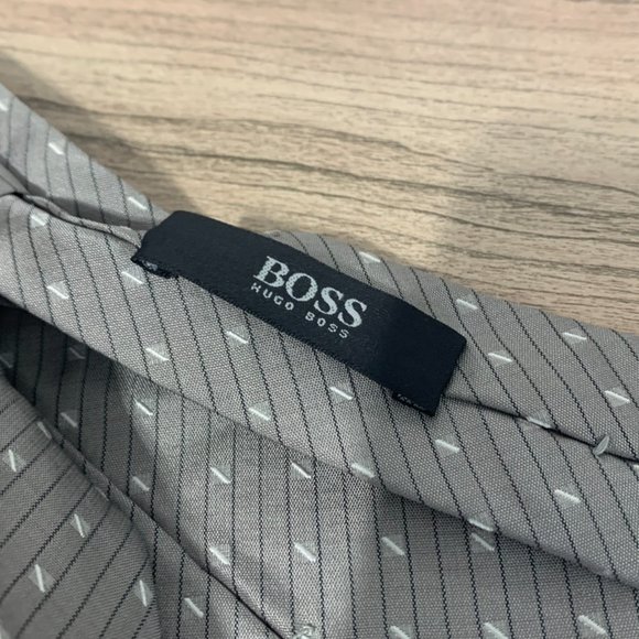 HUGO BOSS Grey Geometric Striped Silk Neck Tie - Picture 6 of 7